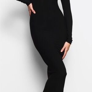 SKIMS Black Maxi Dress with Long Sleeves Onyx